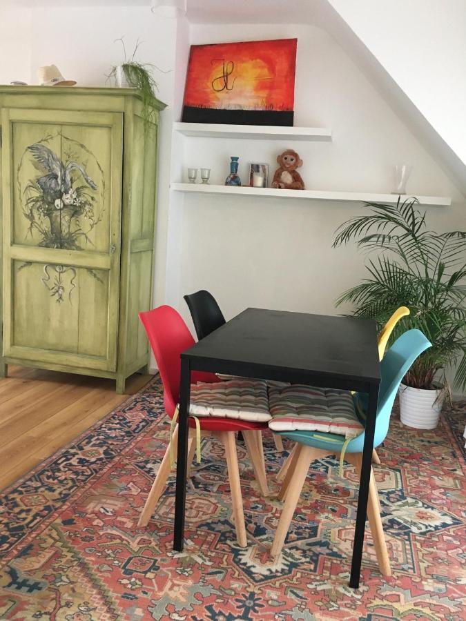 Guesthouse Poppies , Free Parking Остенде Екстериор снимка