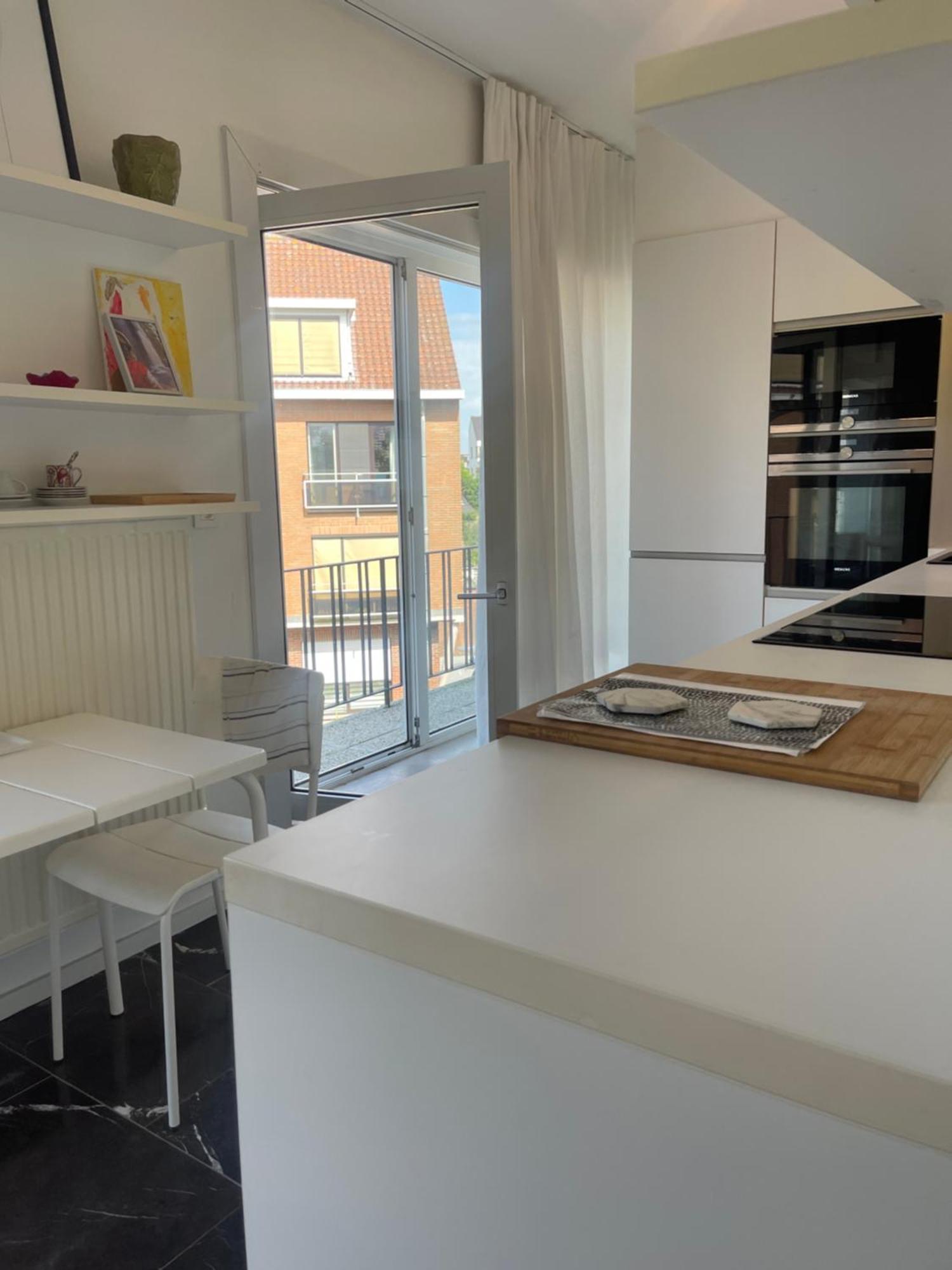 Guesthouse Poppies , Free Parking Остенде Екстериор снимка